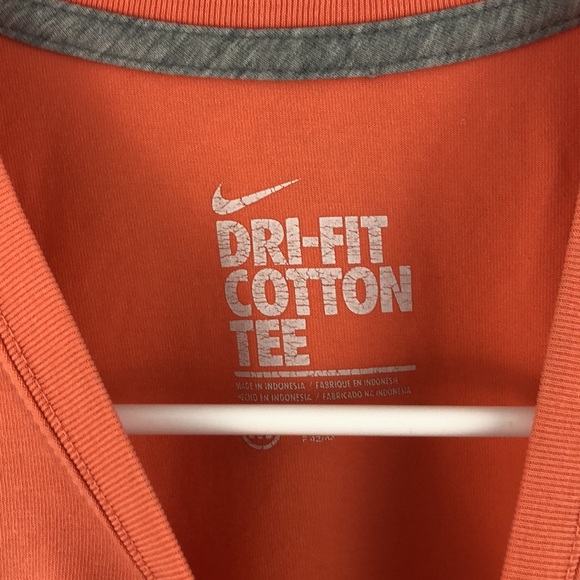 Nike Dri Fit Cotton Tee - Picture 4 of 4